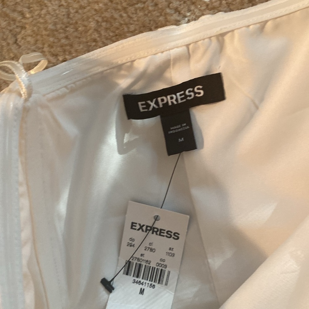 Express NWT bow front medium strapless dress - Picture 8 of 9
